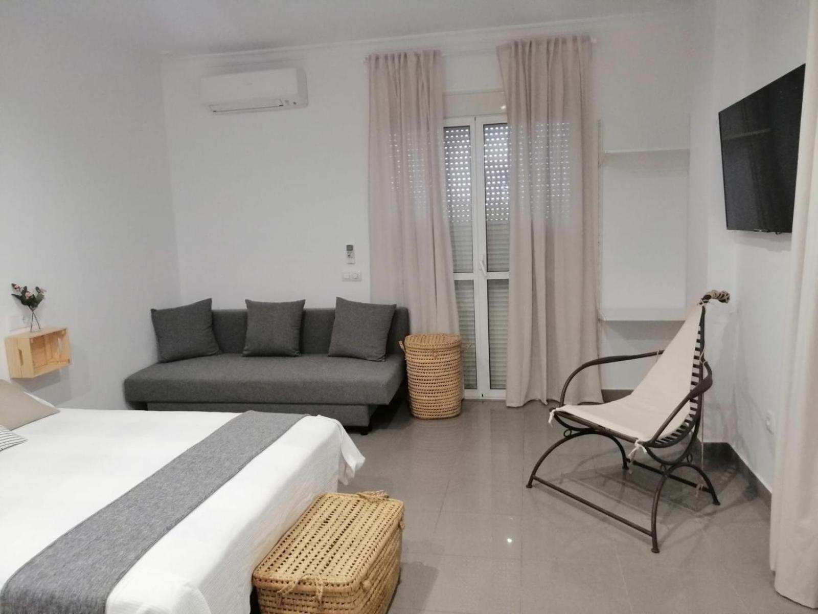 ברבטה Hostal La Tarayuela מראה חיצוני תמונה
