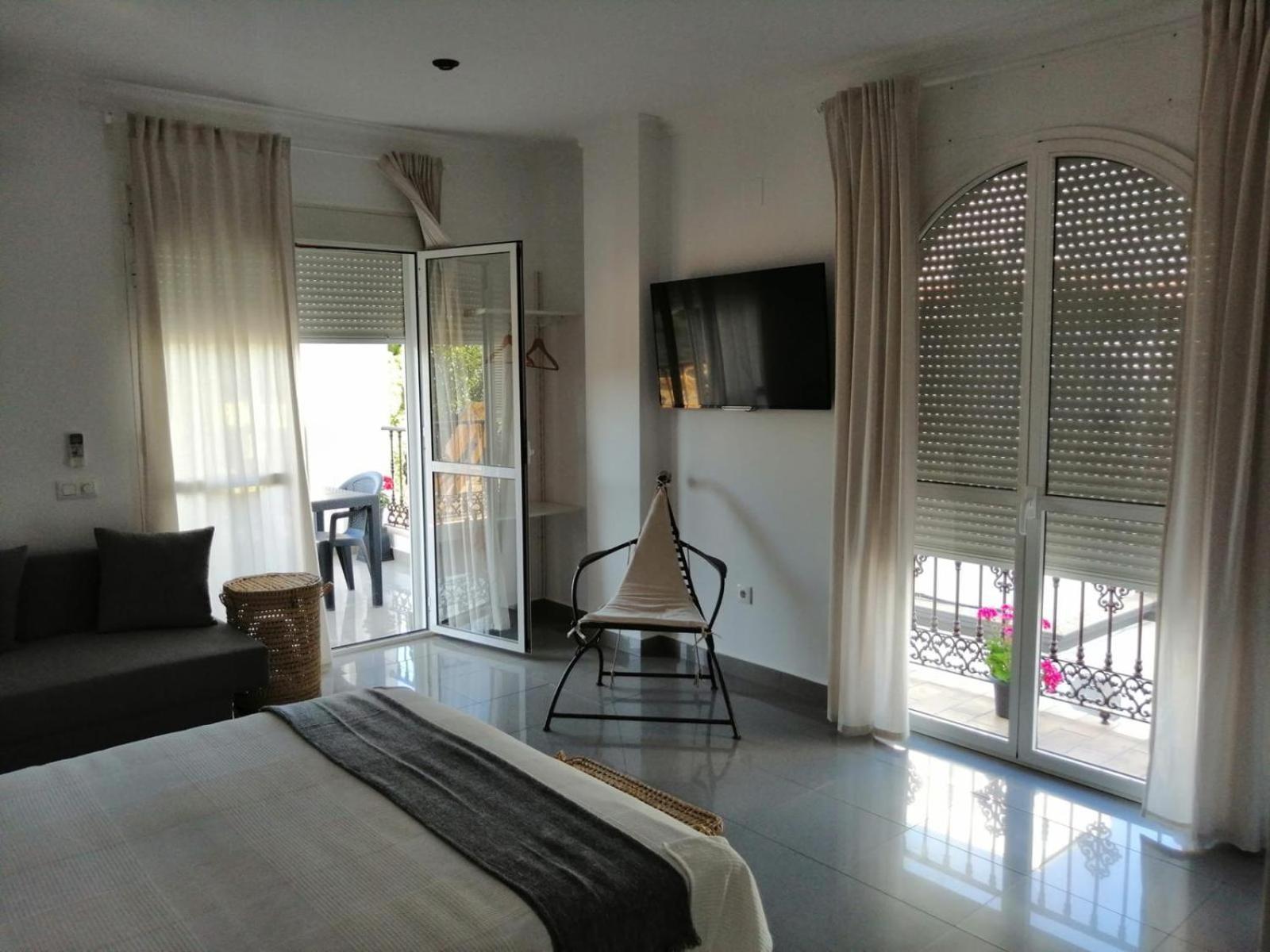 ברבטה Hostal La Tarayuela מראה חיצוני תמונה